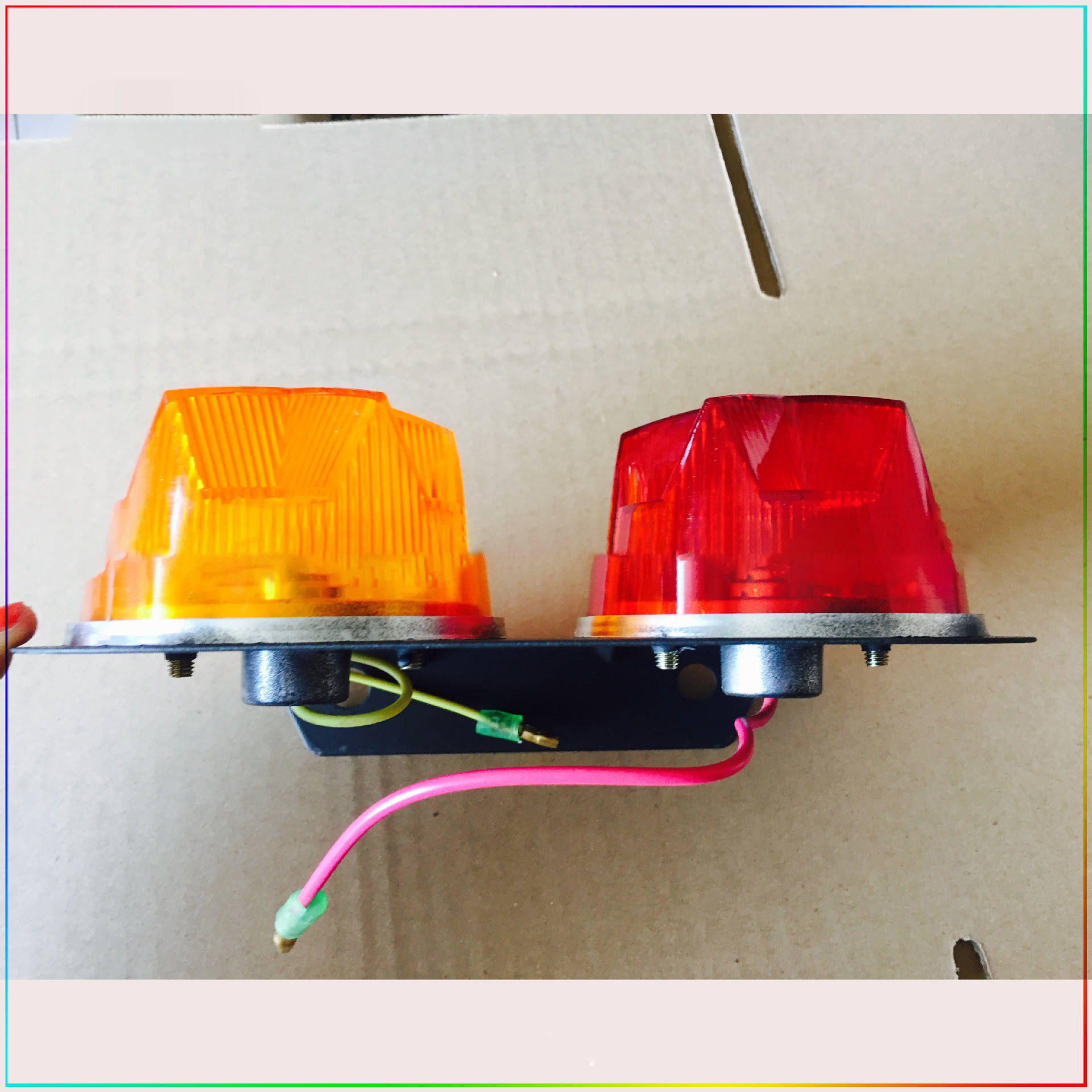 24V Luz traseira de caminhão YN-TLC125