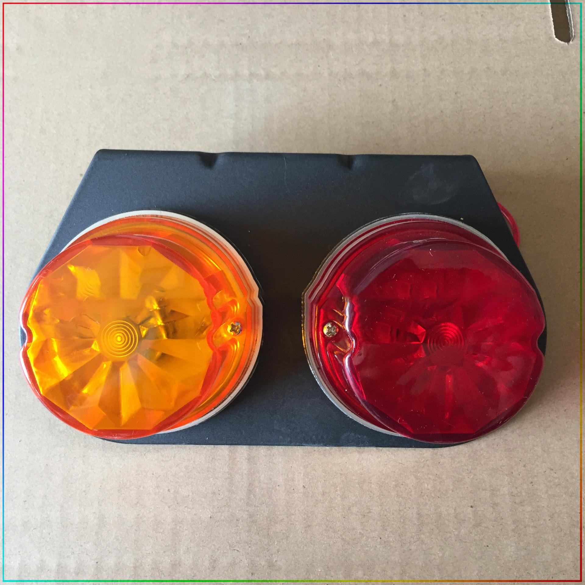24V Luz traseira de caminhão YN-TLC125