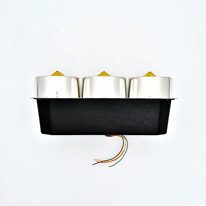 Luz traseira de caminhão triplo estrela LED 24V YN-TLC135