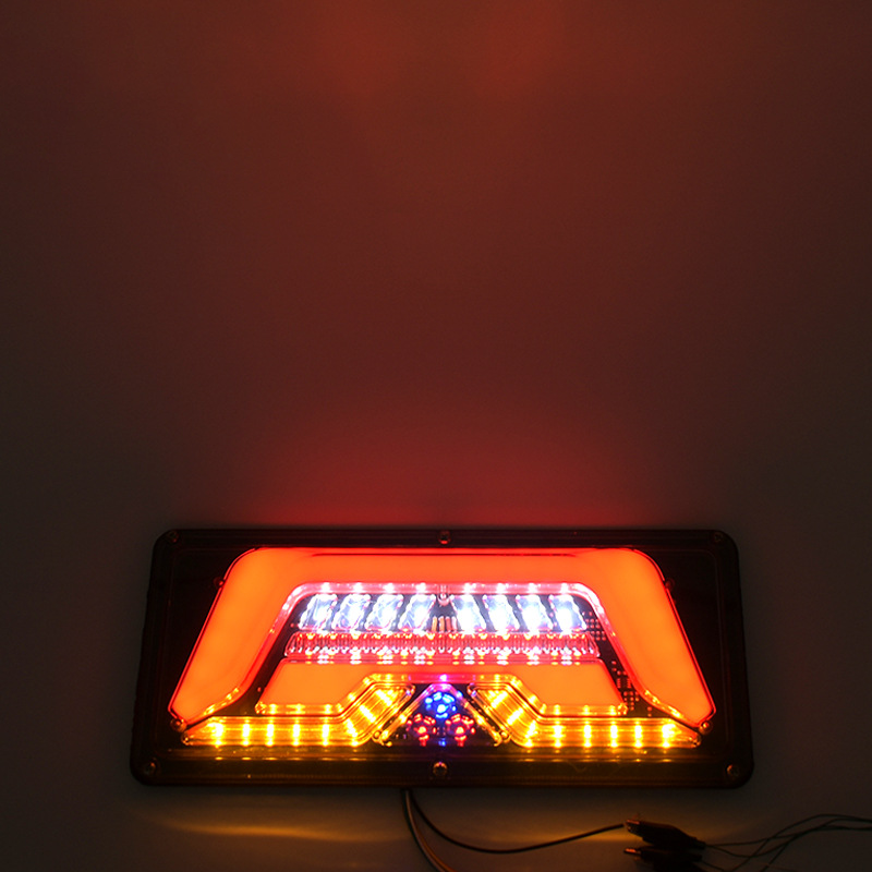 Luz traseira guiadora de fluxo LED 24V YN-TLC139