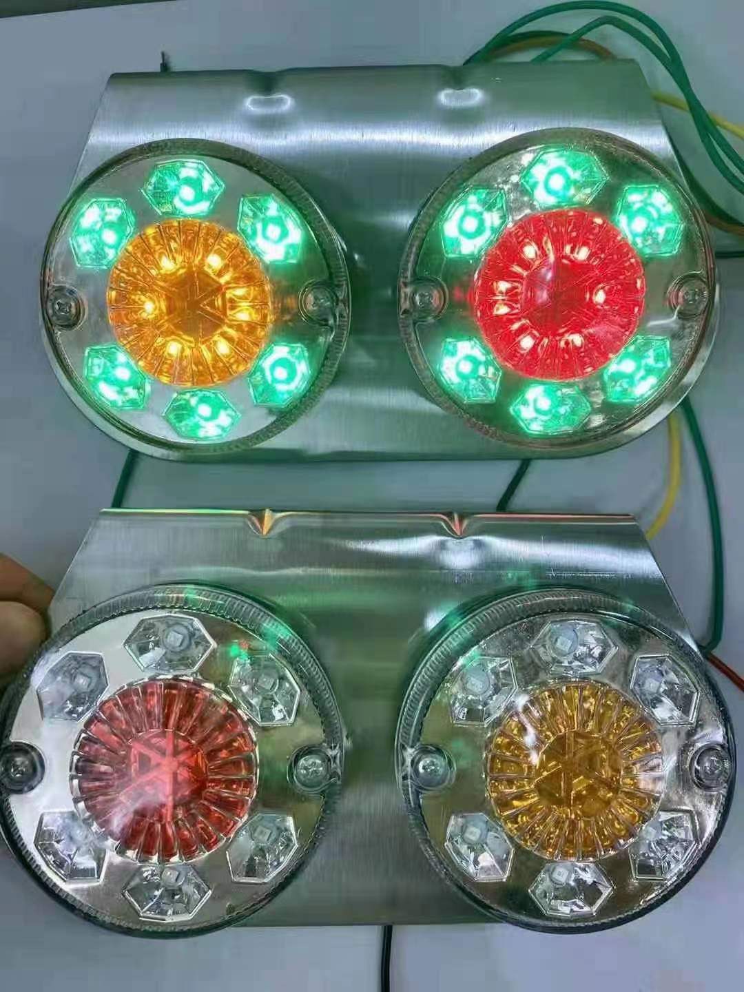 Lâmpada traseira de caminhão Lâmpada de duas cores YN-TLC30